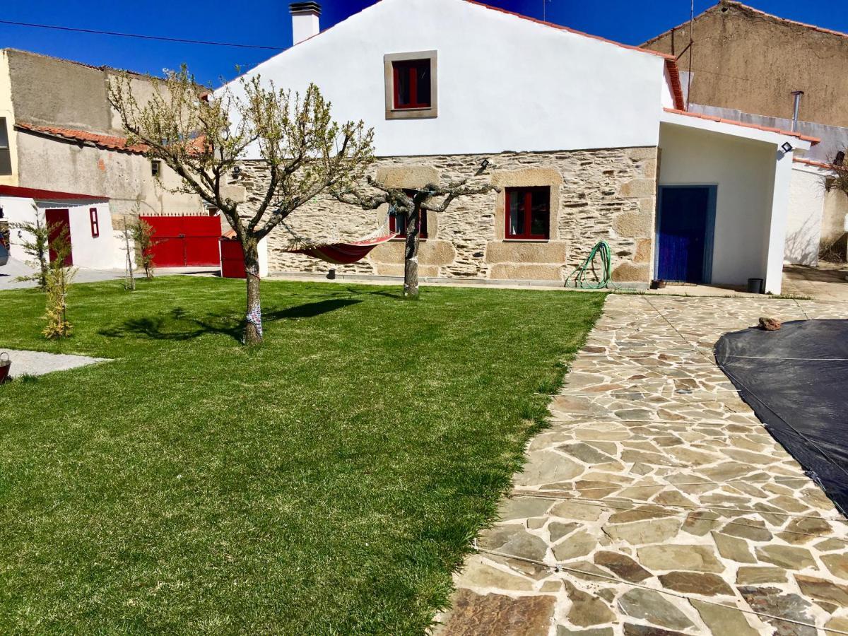 Casadaldeiadalmofala Exterior foto